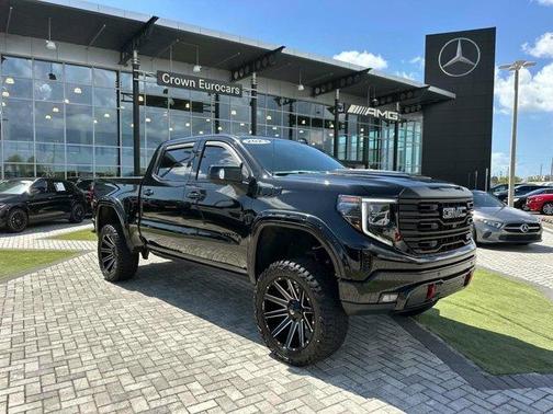 2023 GMC Sierra 1500 AT4