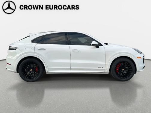 2022 Porsche Cayenne GTS