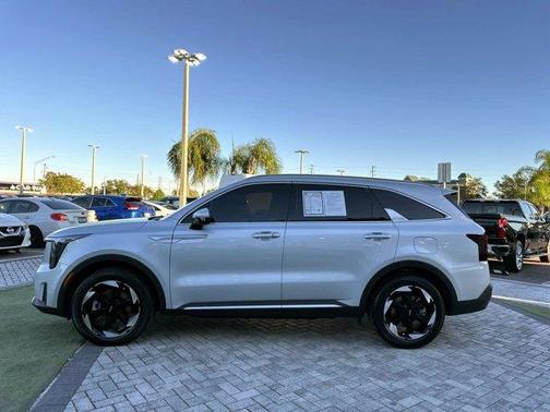 2025 Kia Sorento Hybrid EX