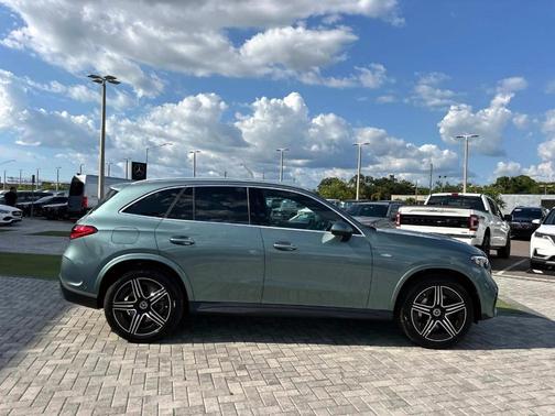 2025 Mercedes-Benz GLC 350e Base 4MATIC