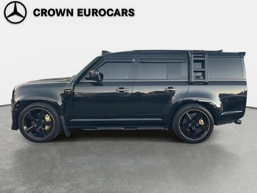 2024 Land Rover Defender P400 X-Dynamic SE