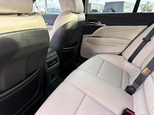 2025 Cadillac CT4 Premium Luxury