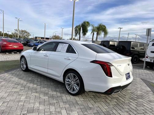 2025 Cadillac CT4 Premium Luxury