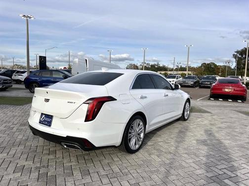 2025 Cadillac CT4 Premium Luxury