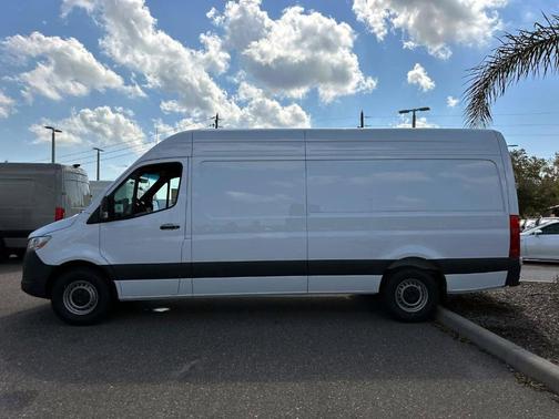 2025 Mercedes-Benz Sprinter 2500 170 WB