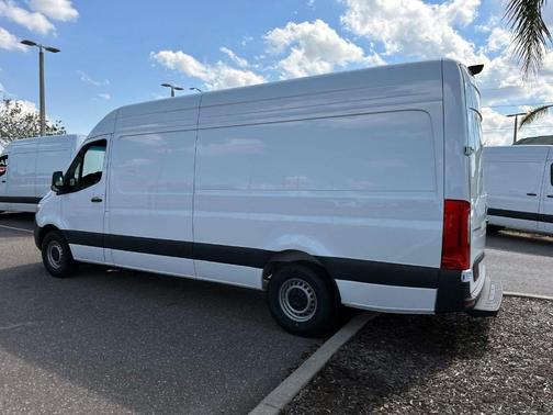 2025 Mercedes-Benz Sprinter 2500 170 WB