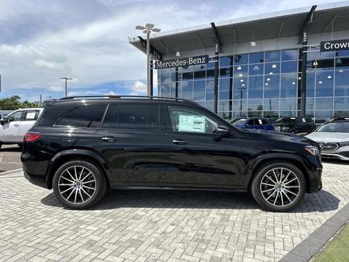 2026 Mercedes-Benz GLS 450 4MATIC