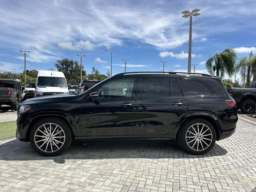 2026 Mercedes-Benz GLS 450 450 4MATICÂ