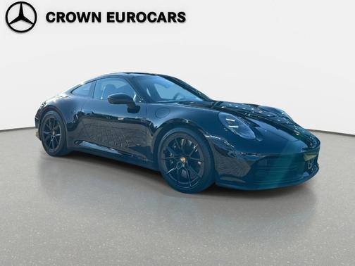 2025 Porsche 911 Carrera S