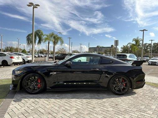 2021 Ford Shelby GT500 Base