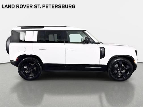 Fuji White 2026 Land Rover Defender 110 X-Dynamic SE