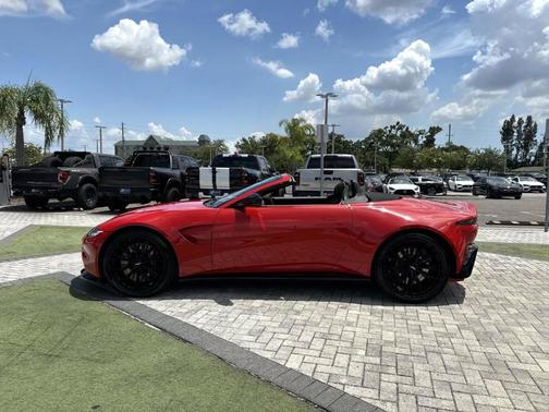 Q Scorpus Red 2022 Aston Martin Vantage Base
