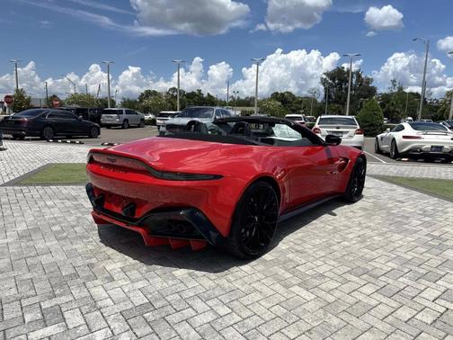 Q Scorpus Red 2022 Aston Martin Vantage Base