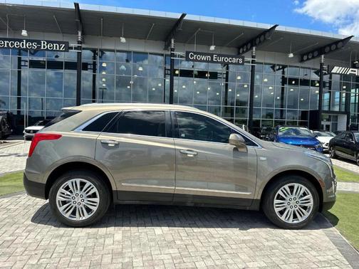 2017 Cadillac XT5 Premium Luxury