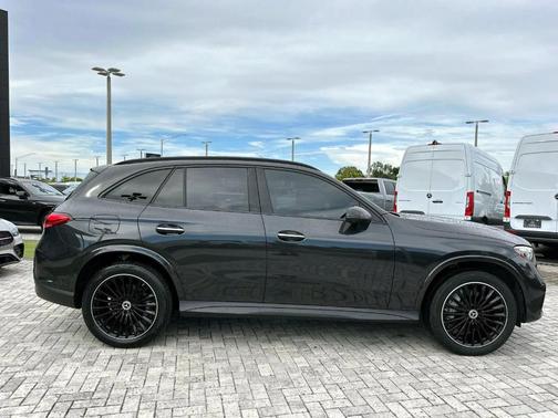 2023 Mercedes-Benz GLC 300 Base 4MATIC
