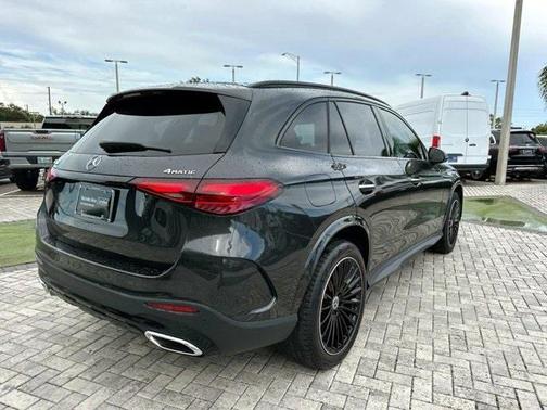 2023 Mercedes-Benz GLC 300 Base 4MATIC
