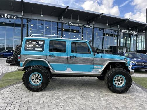 2012 Jeep Wrangler Unlimited Sahara
