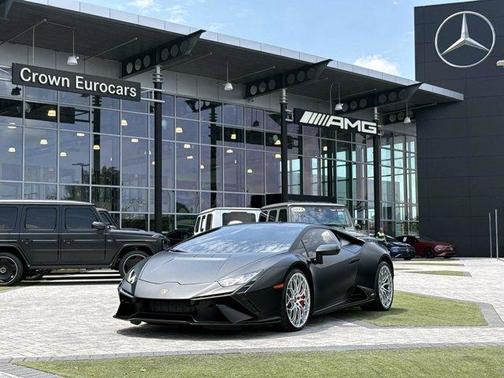 Nero Noctis Metallic 2023 Lamborghini Huracan Tecnica Base