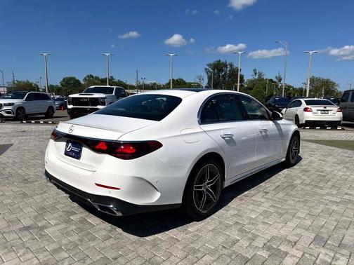 2025 Mercedes-Benz E-Class E 350