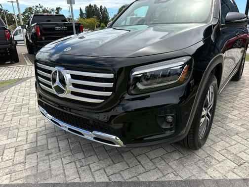 2025 Mercedes-Benz GLB 250 Base 4MATIC