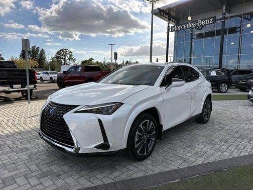 2024 Lexus UX 250h Premium