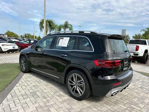 2025 Mercedes-Benz AMG GLB 35 Base