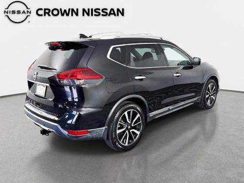Magnetic Black 2019 Nissan Rogue SL