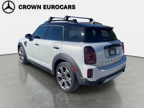 2023 MINI Countryman ICONIC
