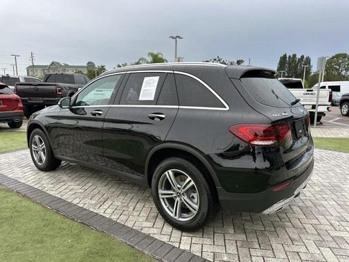 2022 Mercedes-Benz GLC 300 Base