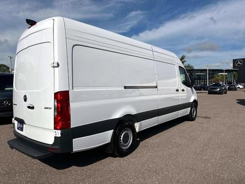 2025 Mercedes-Benz Sprinter 2500 170 WB