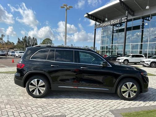 2024 Mercedes-Benz EQB 300 Base 4MATIC