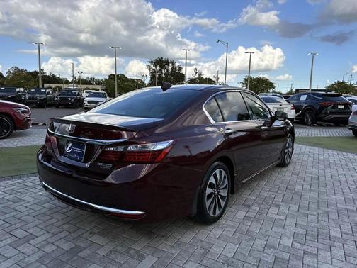 2017 Honda Accord Hybrid Touring
