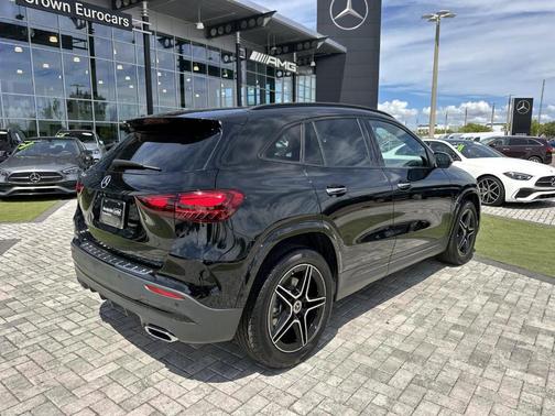 2025 Mercedes-Benz GLA 250 Base