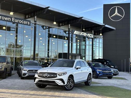 2026 Mercedes-Benz GLC 300 Base