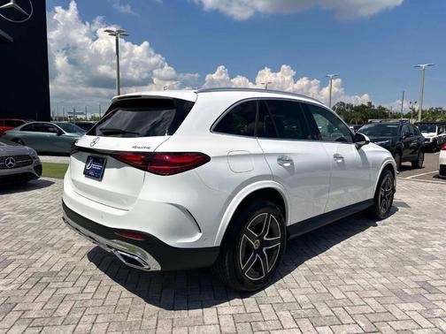 2026 Mercedes-Benz GLC 350e 350E 4MATICÂ