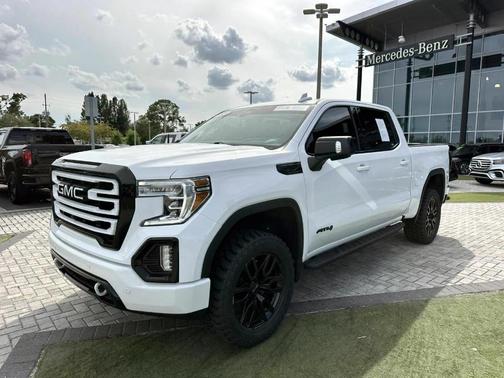 2021 GMC Sierra 1500 AT4
