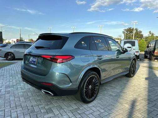 2026 Mercedes-Benz GLC 300 Base