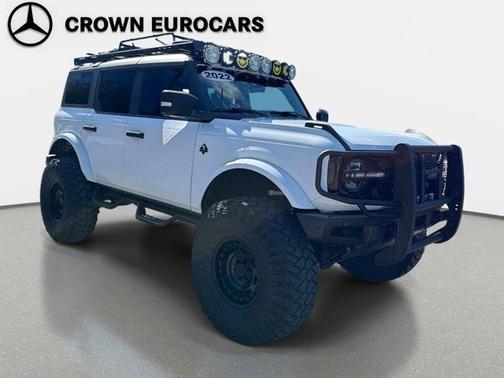 Oxford White 2022 Ford Bronco Outer Banks