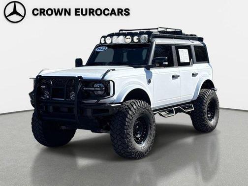 Oxford White 2022 Ford Bronco Outer Banks