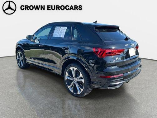 2021 Audi Q3 45 S line Premium