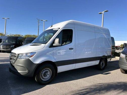 2025 Mercedes-Benz Sprinter 2500 144 WB