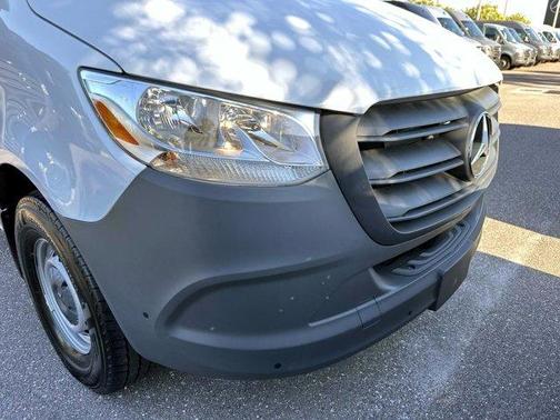 2025 Mercedes-Benz Sprinter 2500 144 WB