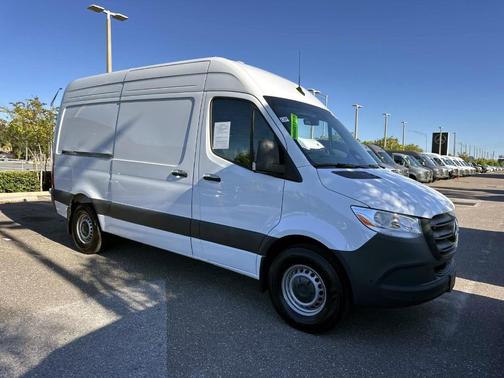 2025 Mercedes-Benz Sprinter 2500 144 WB