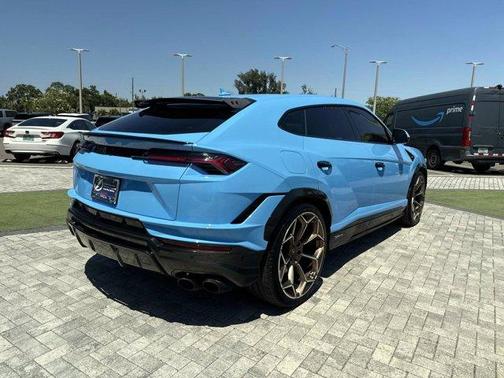 Blu Cepheus Metallic 2024 Lamborghini Urus Performante