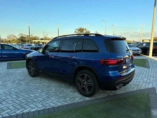 2025 Mercedes-Benz GLB 250 Base