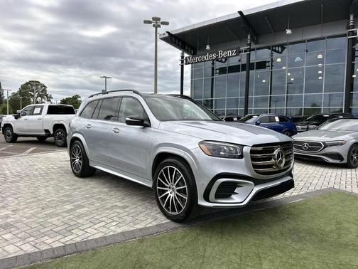 2026 Mercedes-Benz GLS 450 450 4MATICÂ