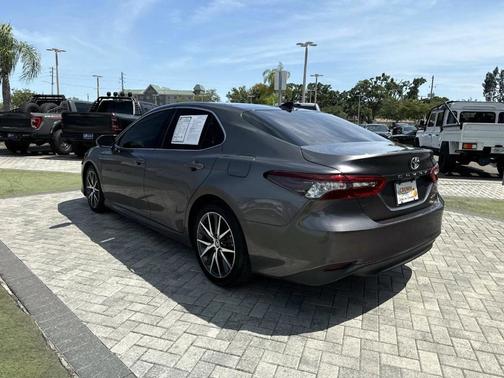 Predawn Gray Mica 2022 Toyota Camry XLE