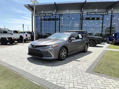 Predawn Gray Mica 2022 Toyota Camry XLE