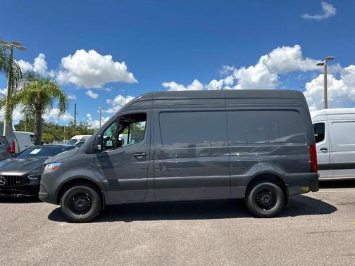 2025 Mercedes-Benz Sprinter 2500 144 WB