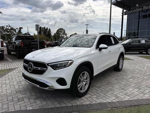 2023 Mercedes-Benz GLC 300 Base